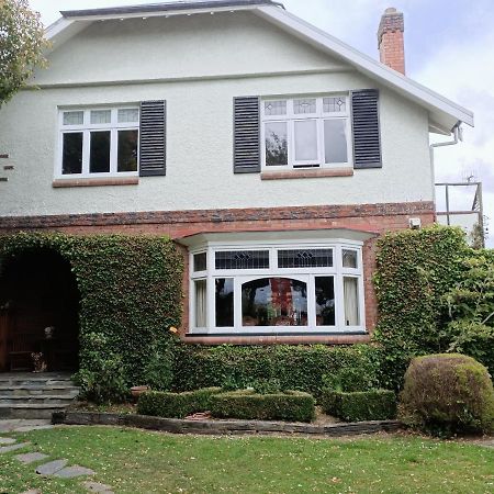 100 Year Old English Character House Hotel Timaru Exterior photo