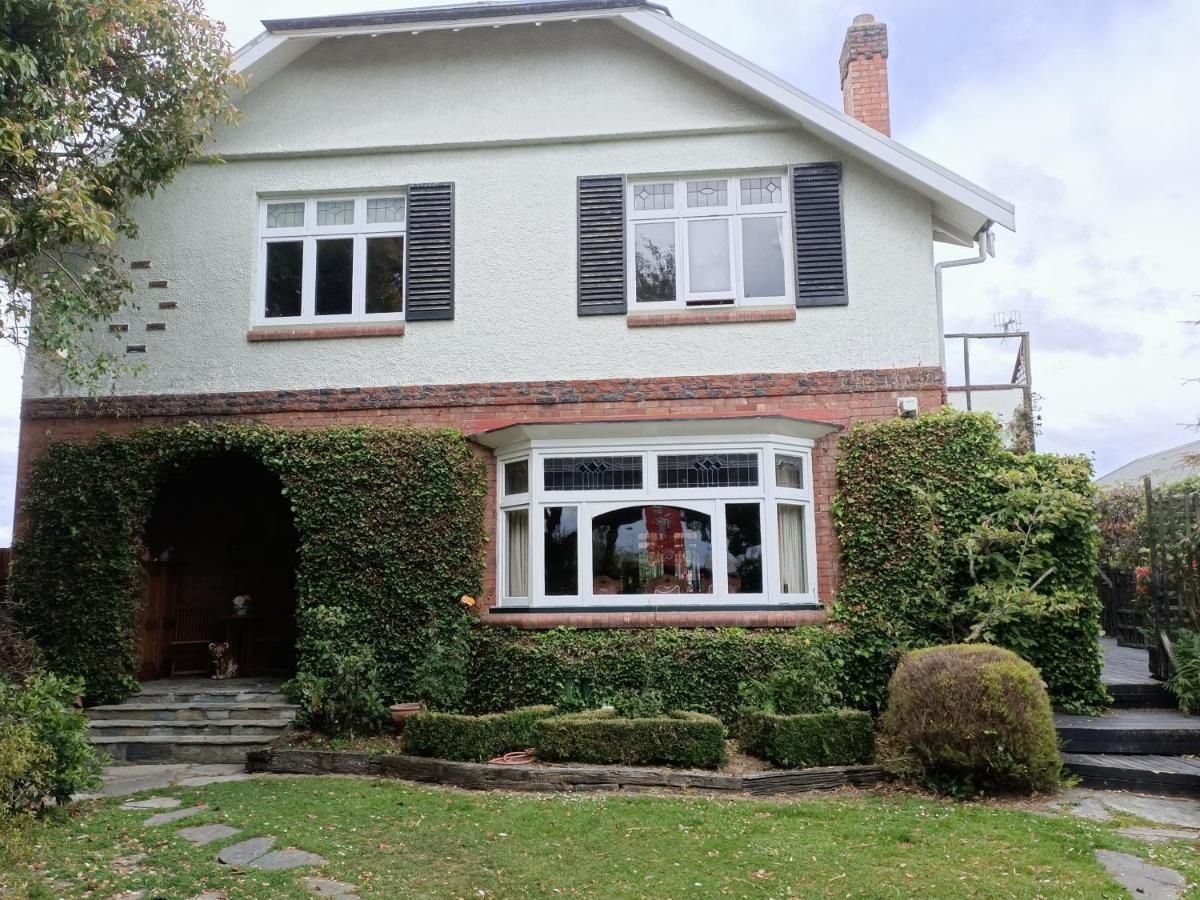 100 Year Old English Character House Hotel Timaru Exterior photo